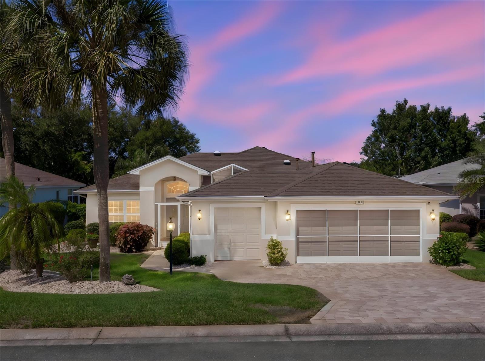 21411 ROYAL TROON DR Property Photo 1