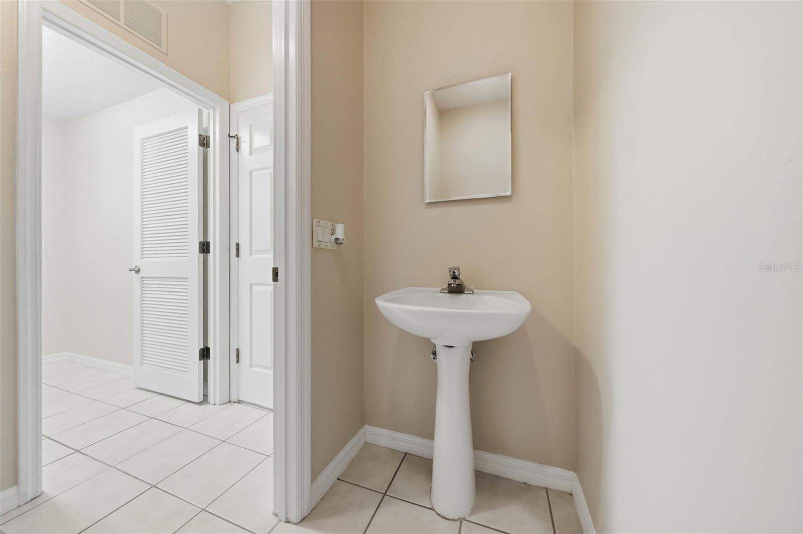 2852 Cape Horn Ct Property Photo 28