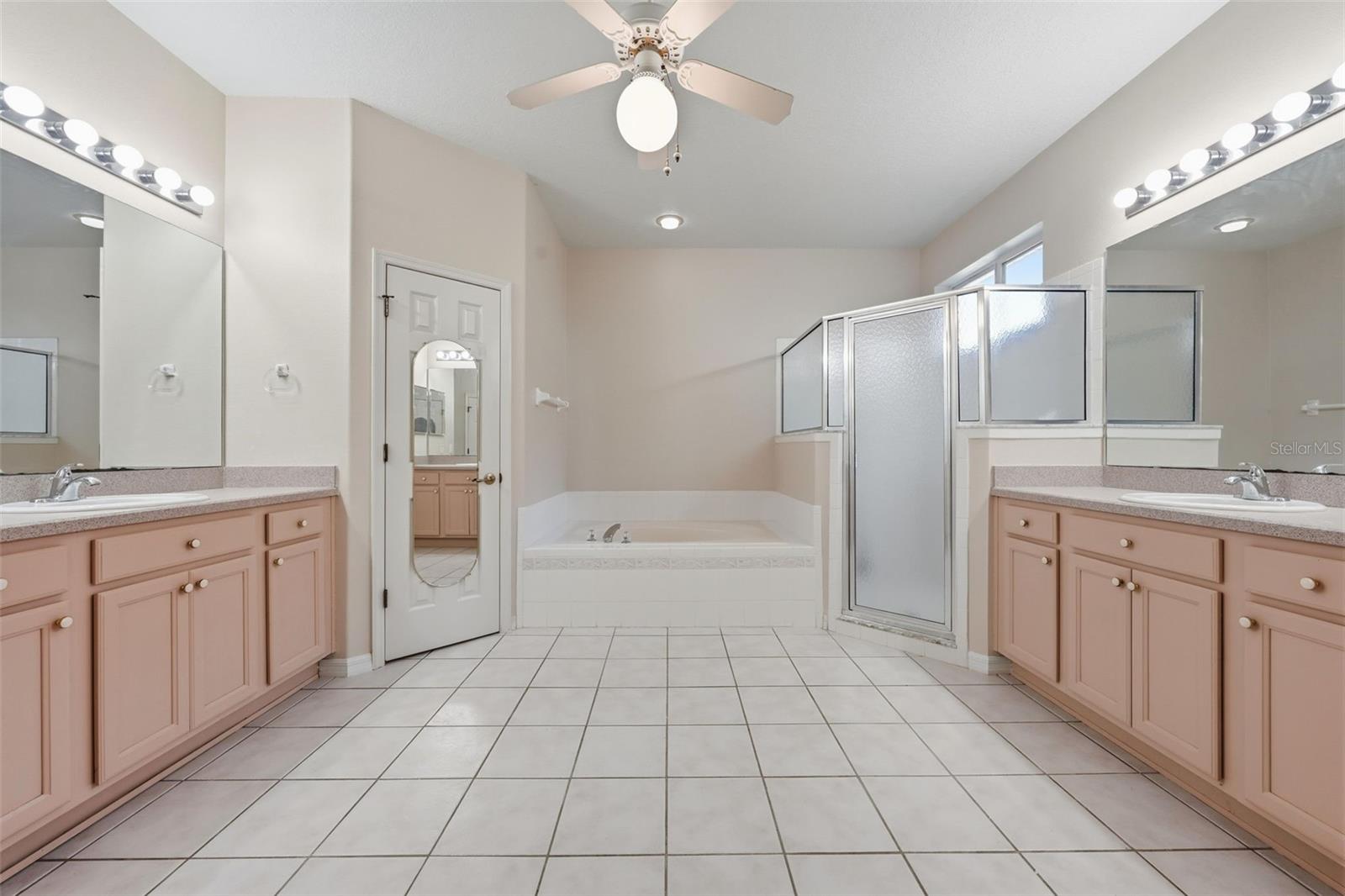 2852 Cape Horn Ct Property Photo 34