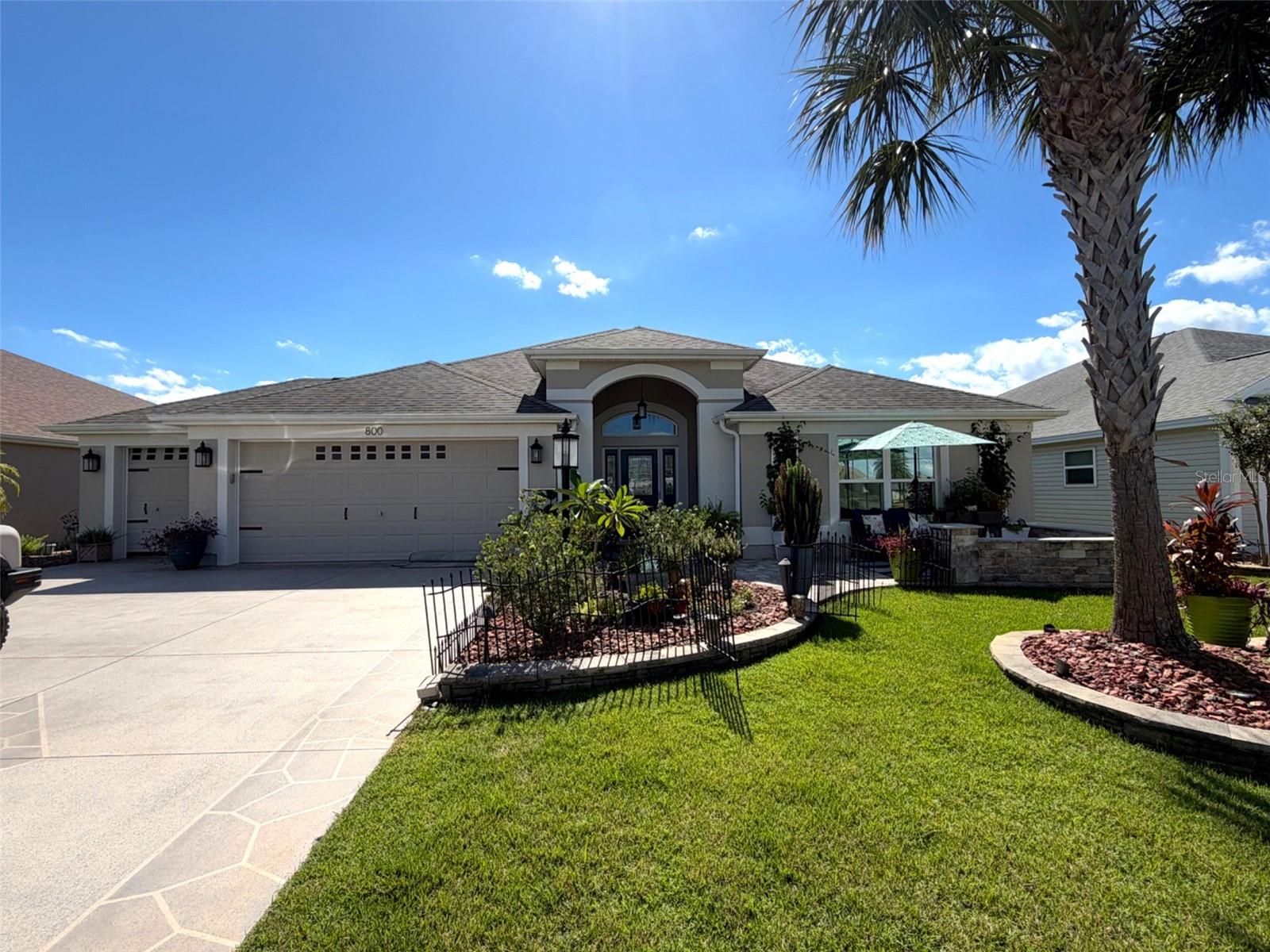 800 Coleman Dr Property Photo