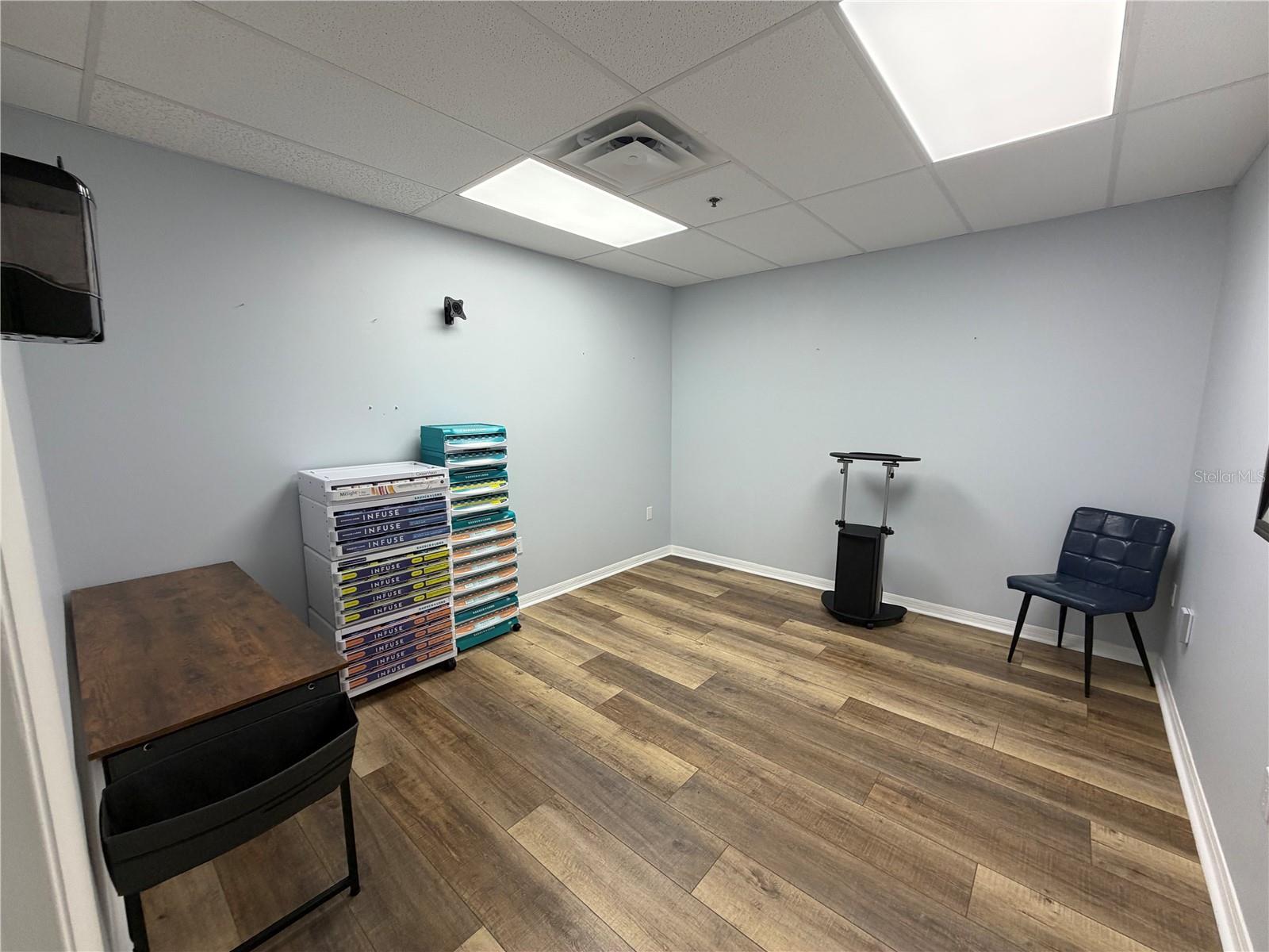 1002 S Dillard St #110 Property Photo 10