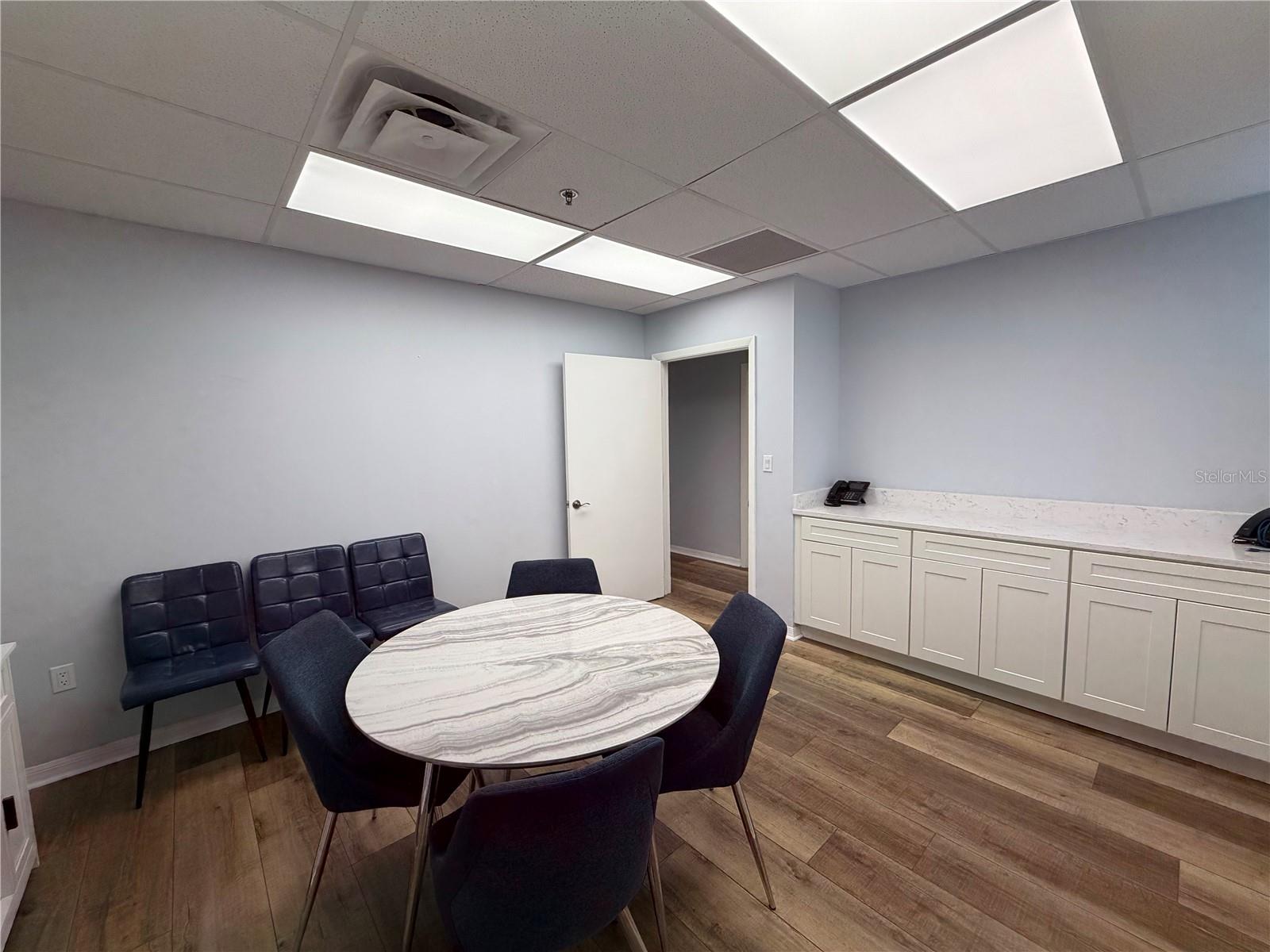 1002 S Dillard St #110 Property Photo 15