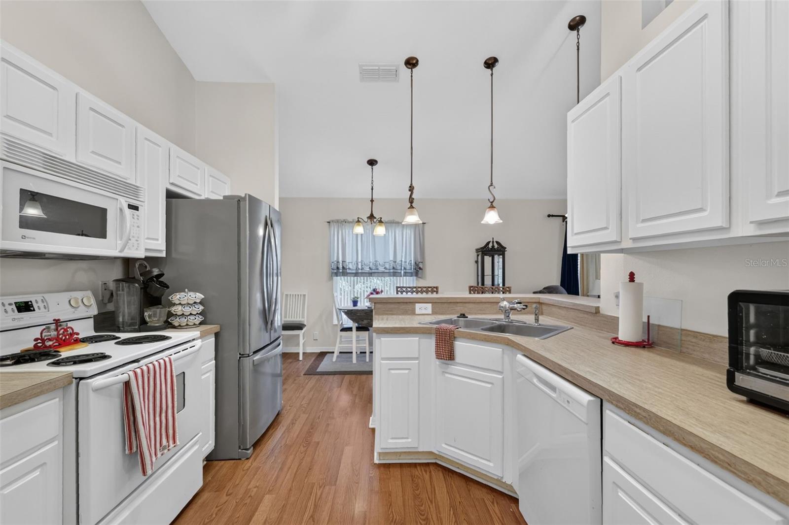 10449 Regal View Loop Property Photo 6