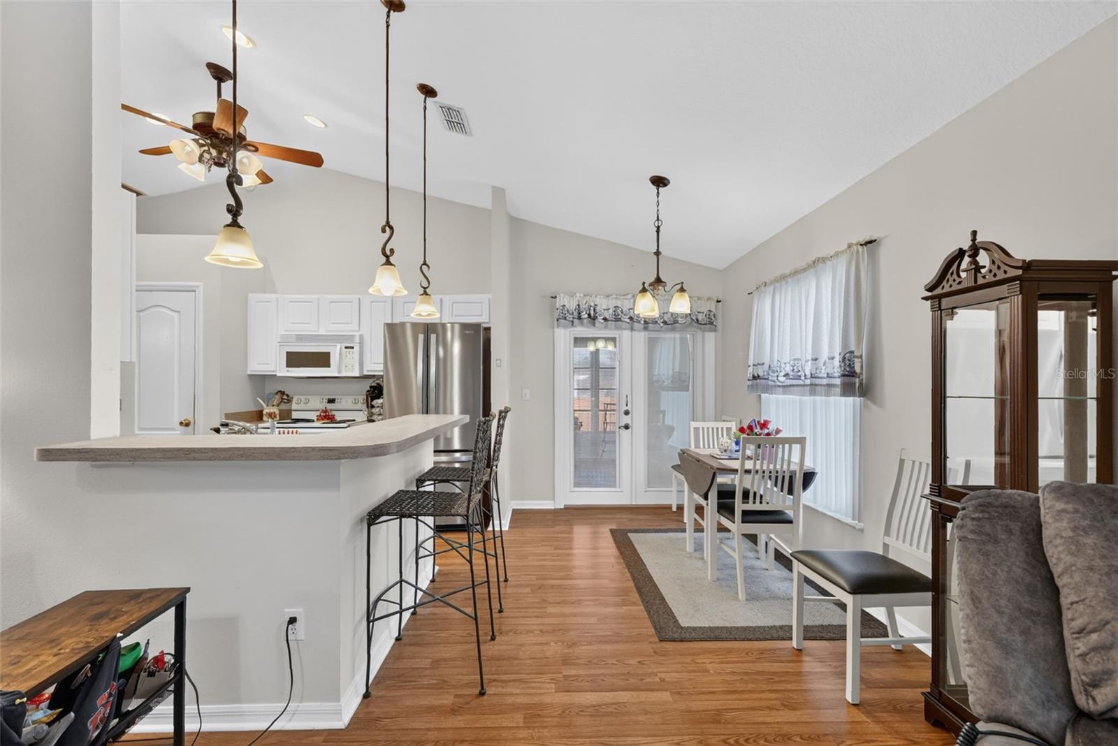 10449 Regal View Loop Property Photo 8
