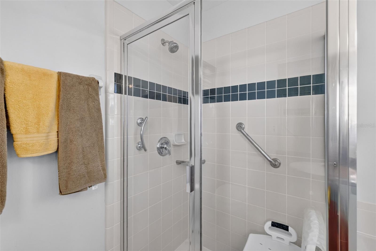 10449 Regal View Loop Property Photo 13