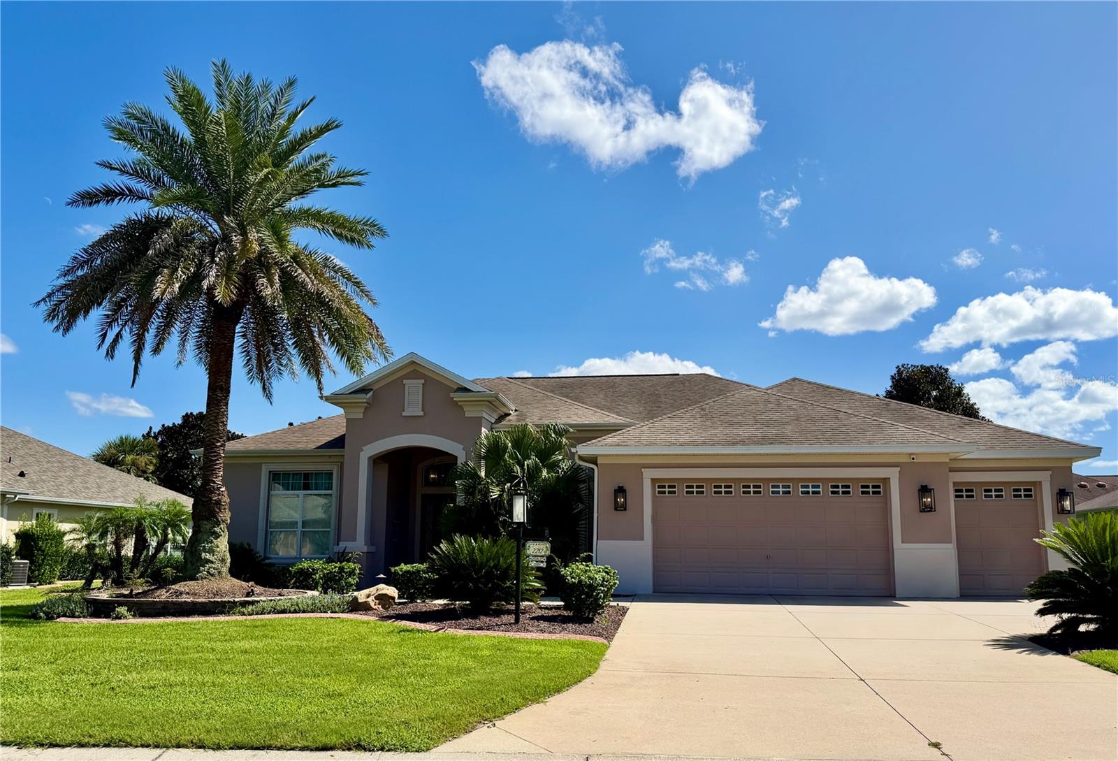 2212 Parris Island Pl Property Photo