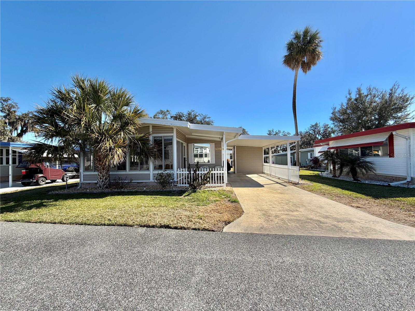 109 CAMELLIA TRL Property Photo 1