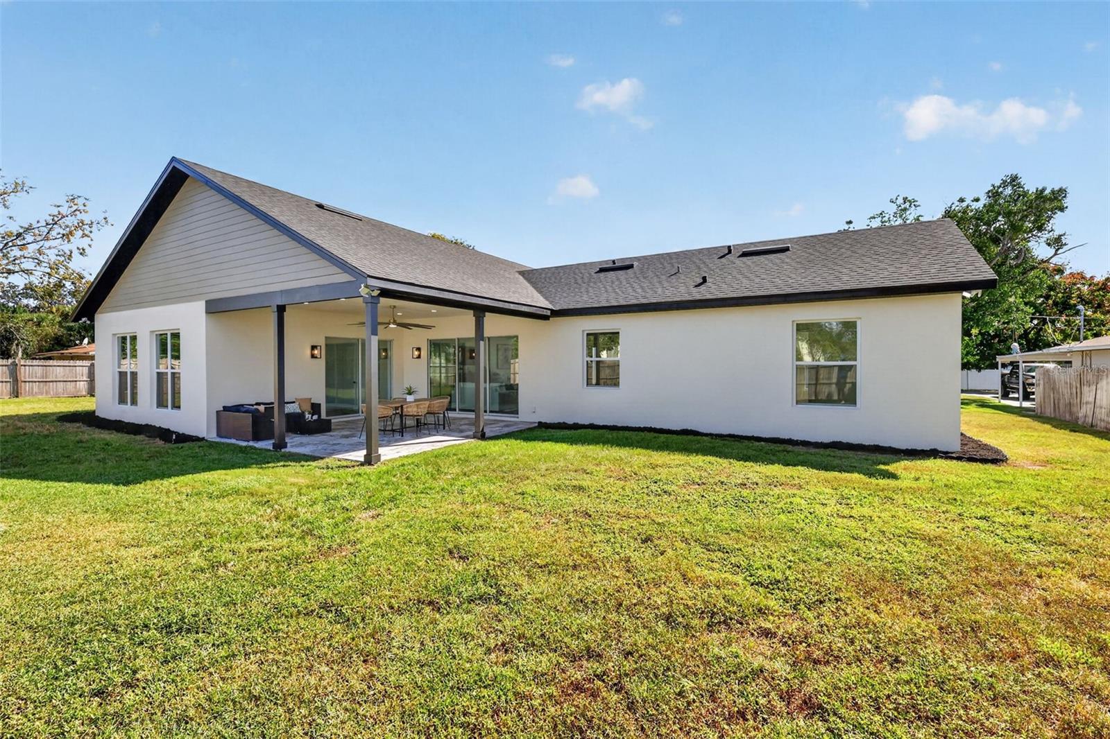 2461 Crescent Dr Property Photo 45