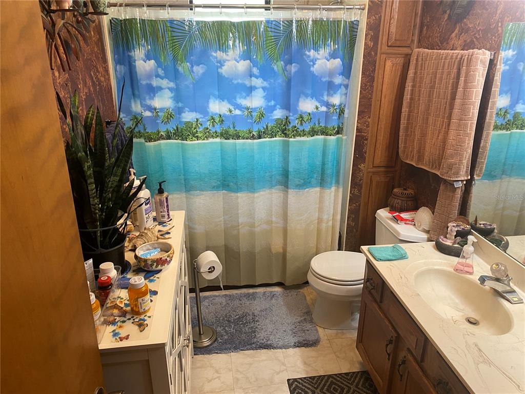 8910 E County Road 225 Property Photo 41