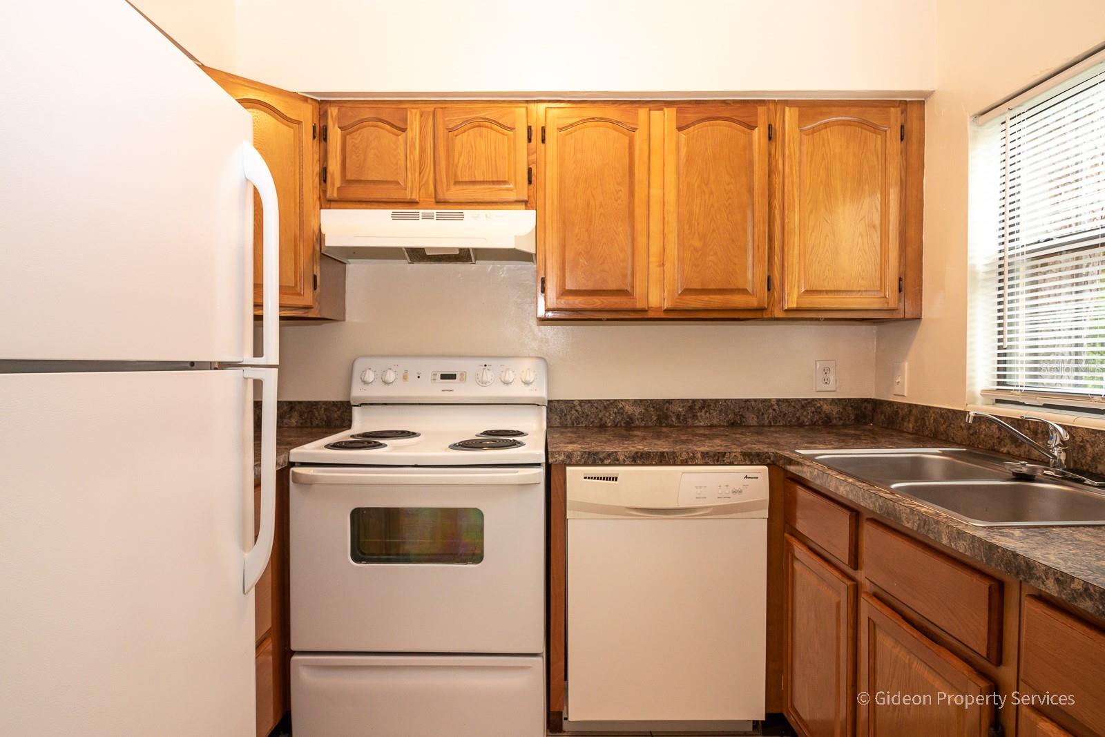 717 Sw 68th Terrace #b Property Photo 7