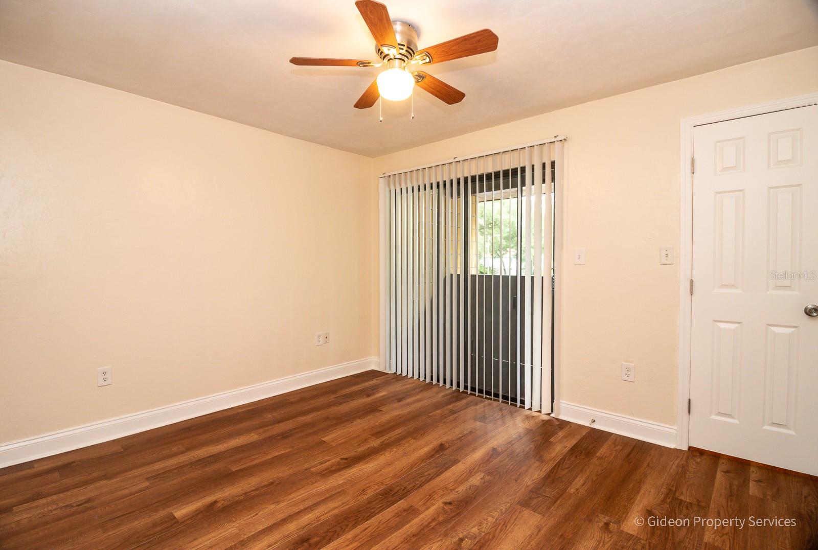 717 Sw 68th Terrace #b Property Photo 10