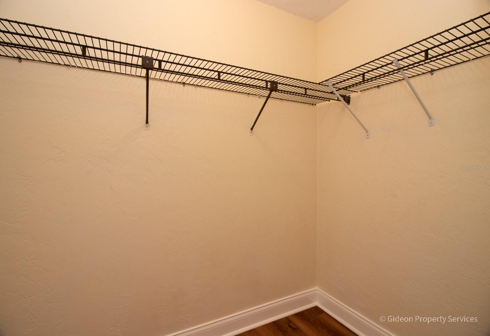 717 Sw 68th Terrace #b Property Photo 13