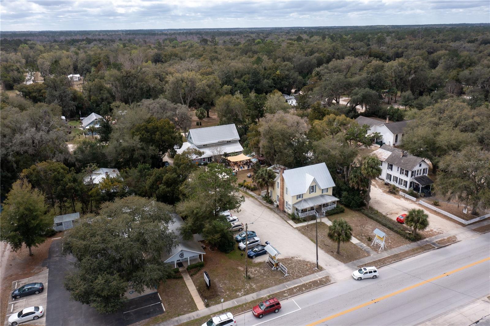 307/309 State Road 26 Property Photo 4