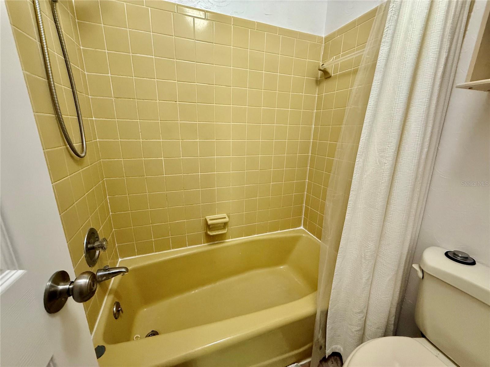9220 Nw 12th Pl Property Photo 10