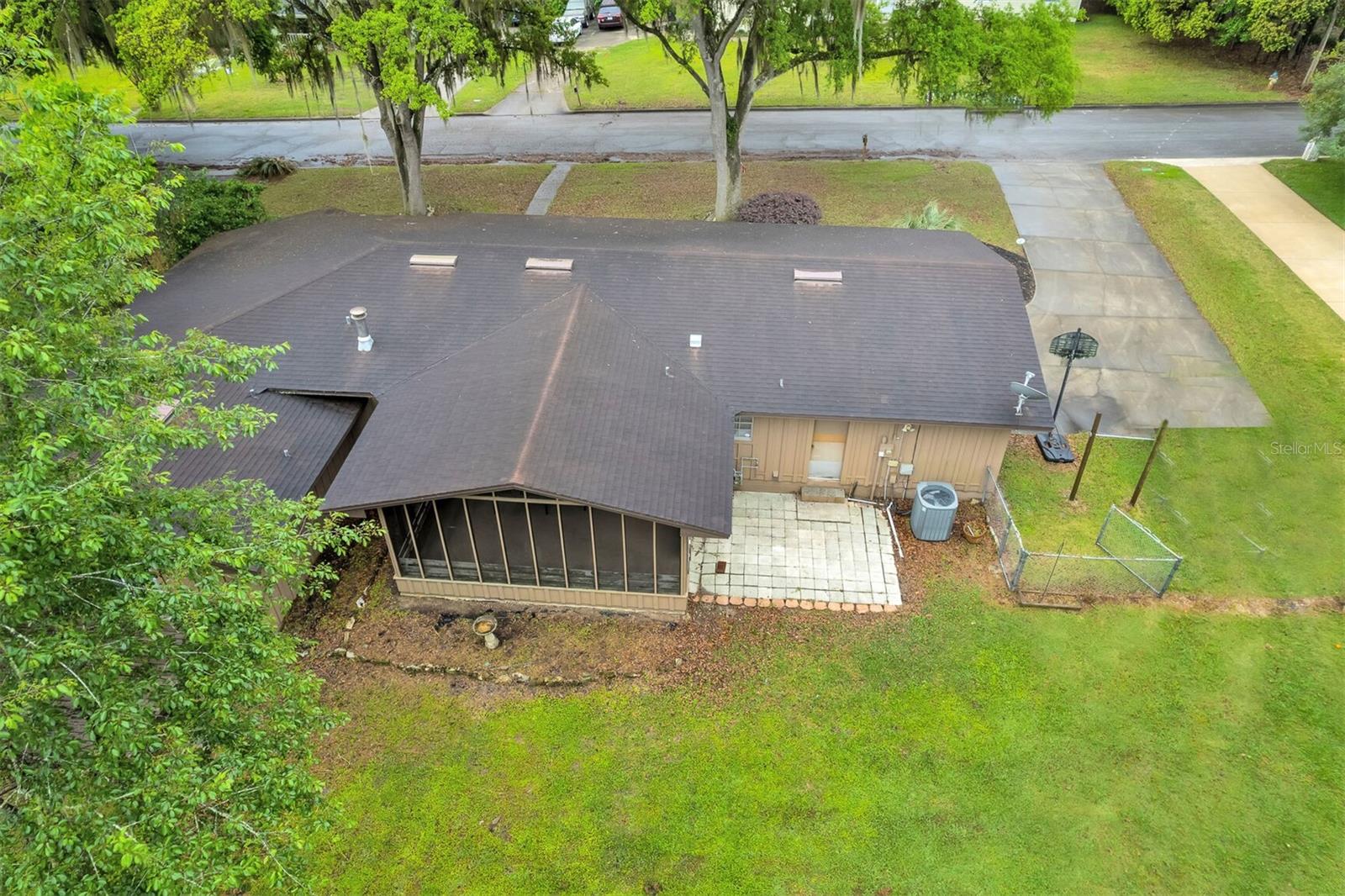 9220 Nw 12th Pl Property Photo 19