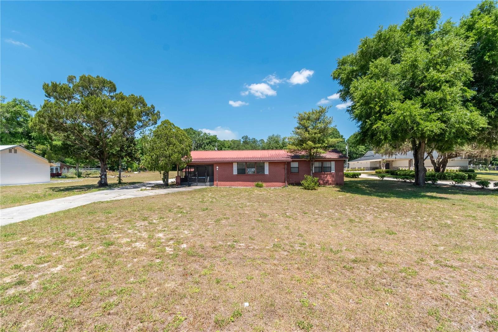 1410 State Road 20 Property Photo 1