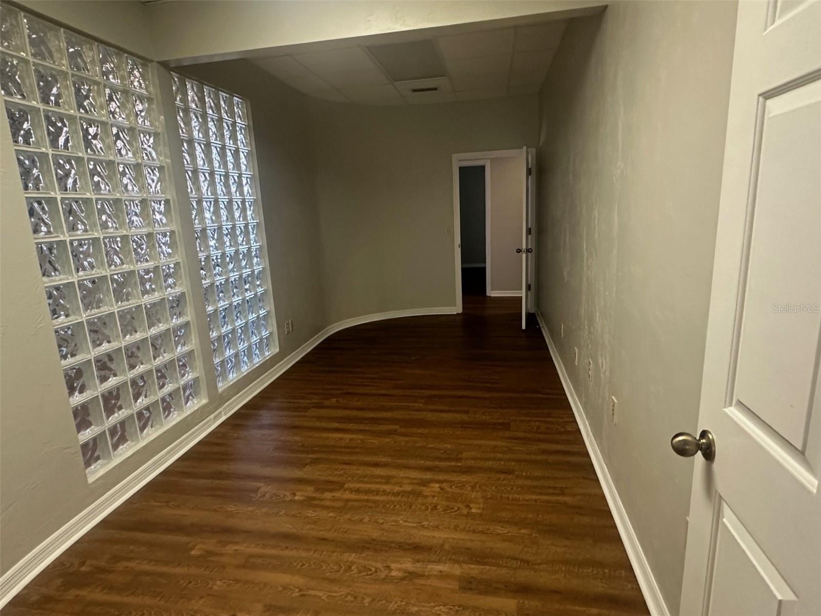 2770 Nw 43rd St #n Property Photo 8