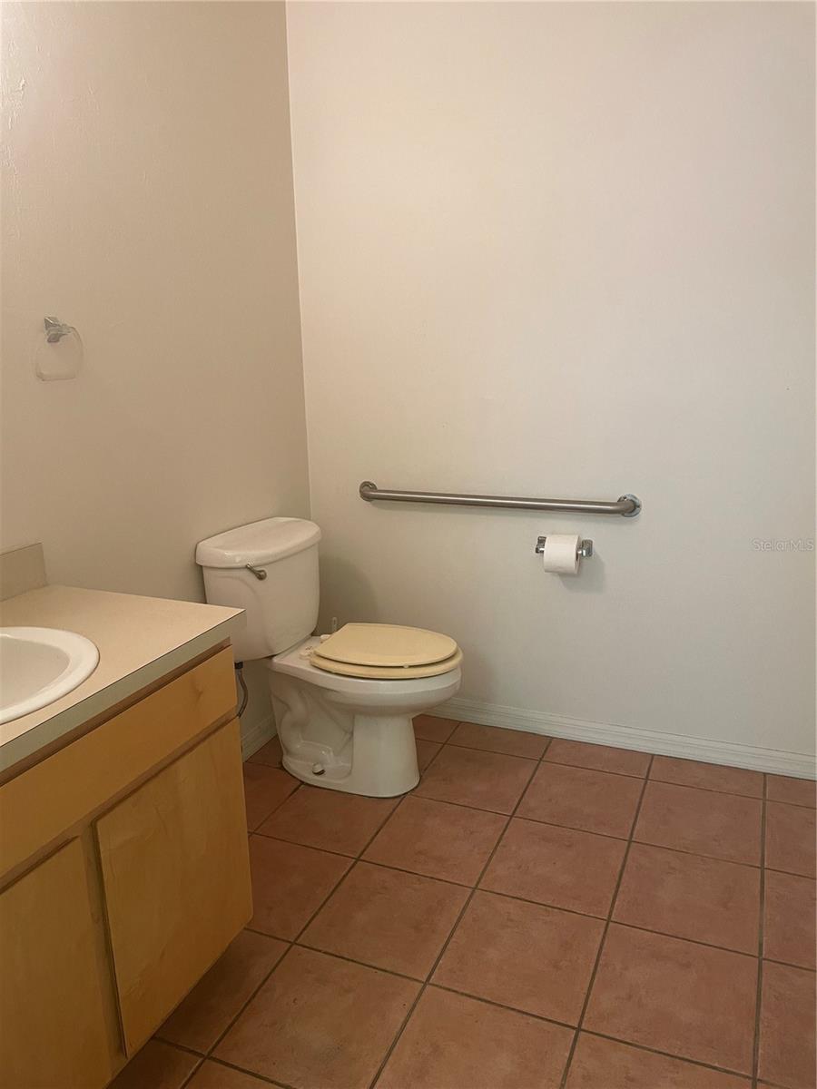 115 E Call St Property Photo 9