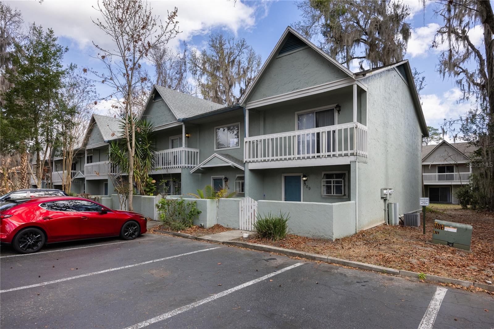 4411 Sw 34th St #908 Property Photo 1