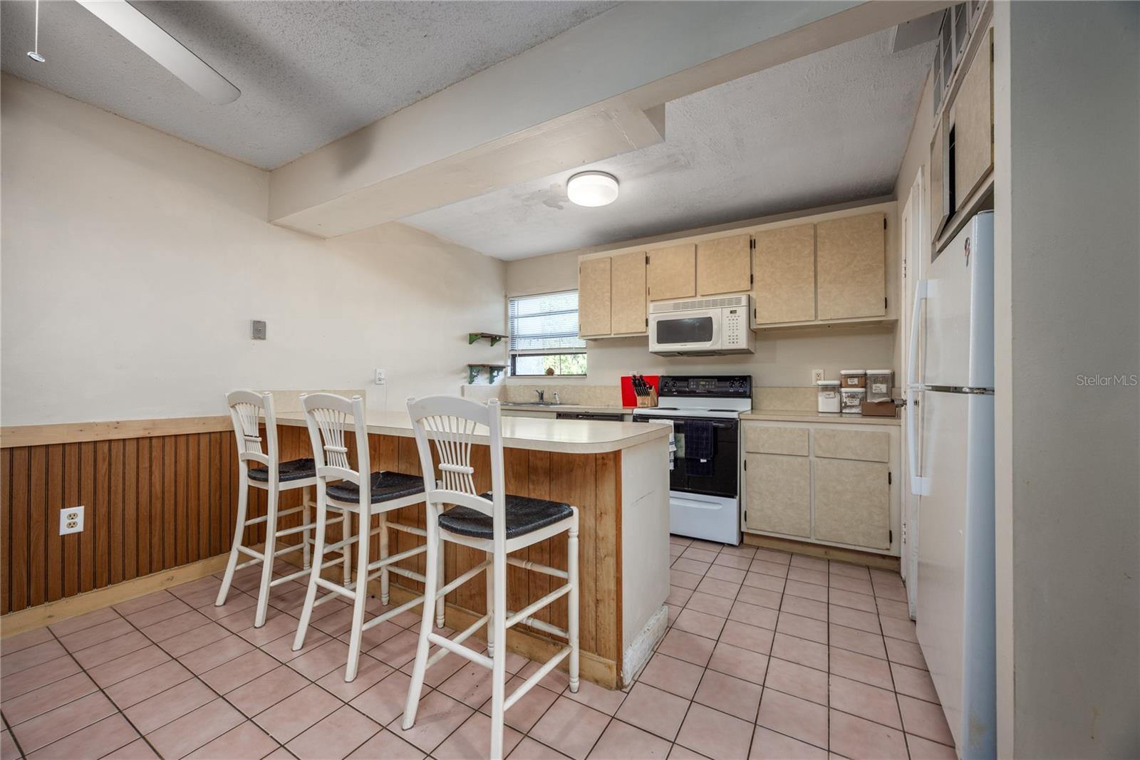 2811 Sw Archer Rd #z247 Property Photo 4