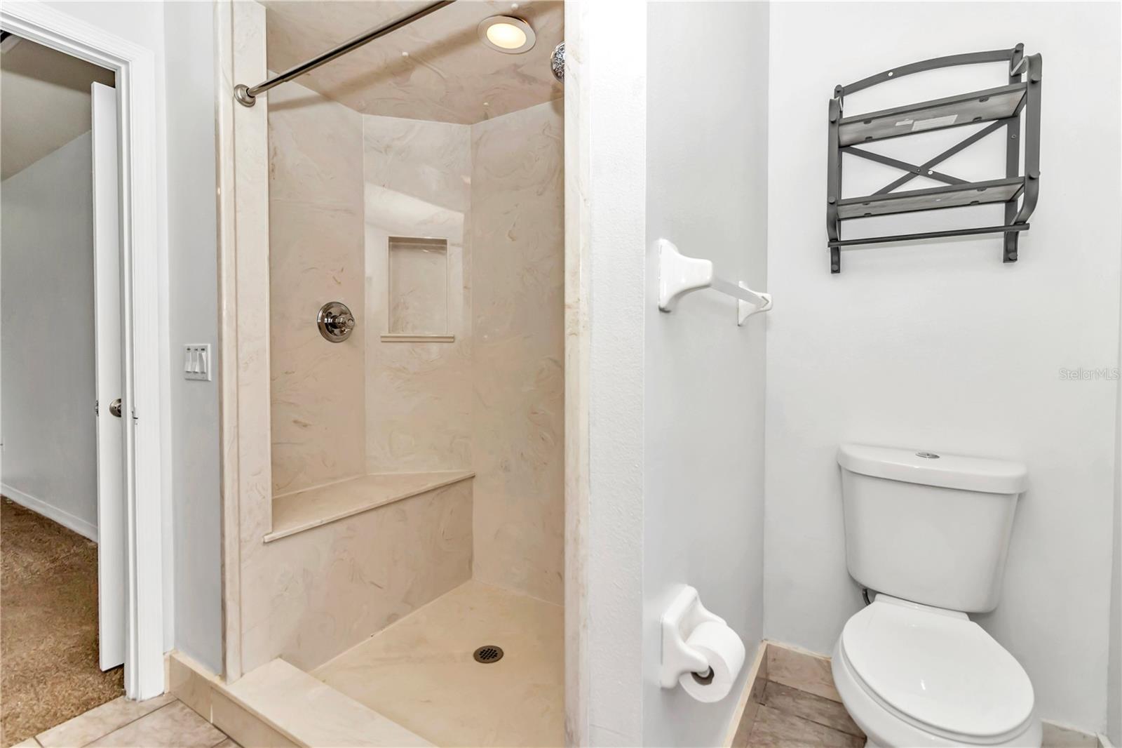 326 Oak Lane Dr Property Photo 25