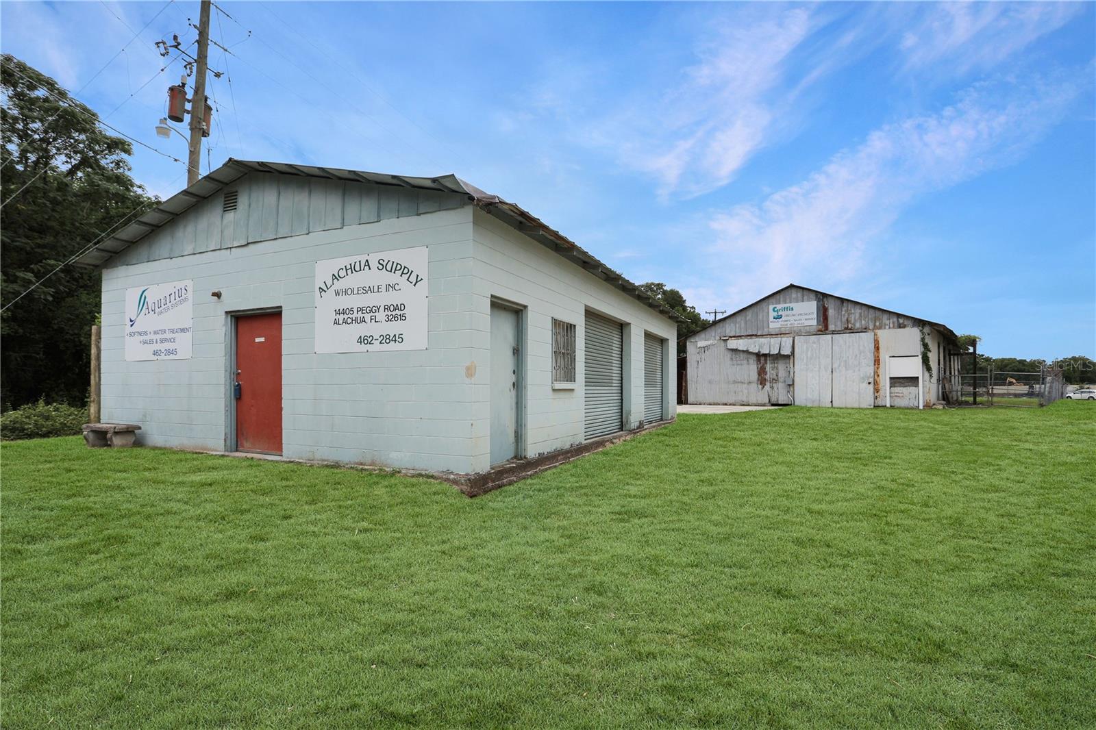 14405 Peggy Rd Property Photo 1