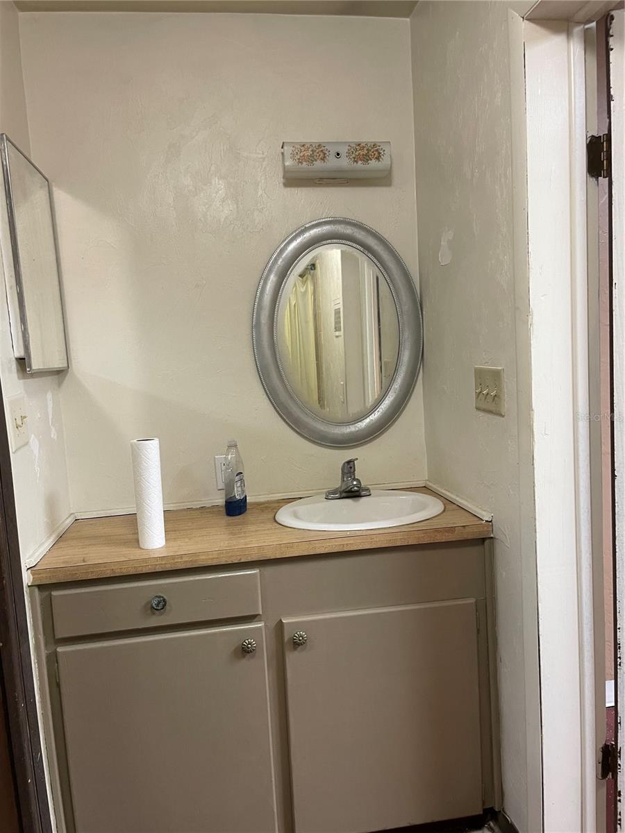 501 Nw 23rd Ave #a Property Photo 11