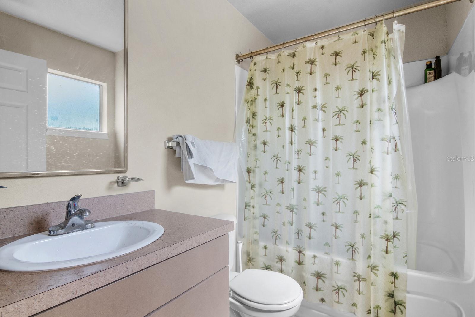 835 Sw 9th St #211 Property Photo 11
