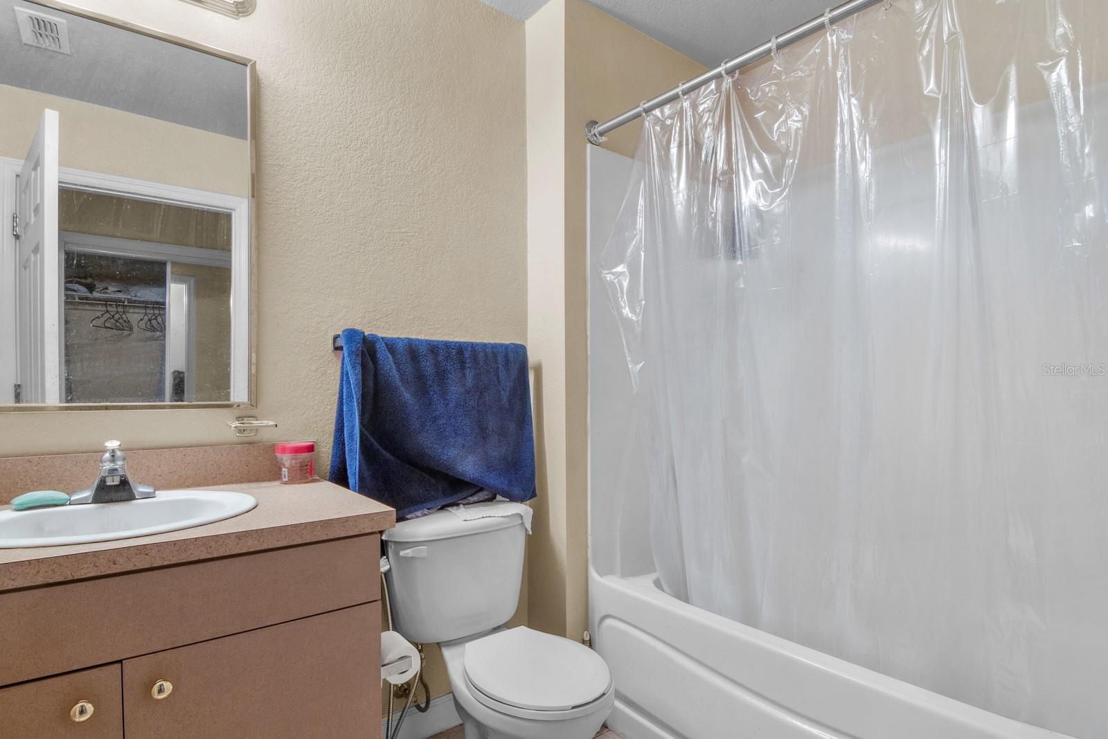 835 Sw 9th St #211 Property Photo 17