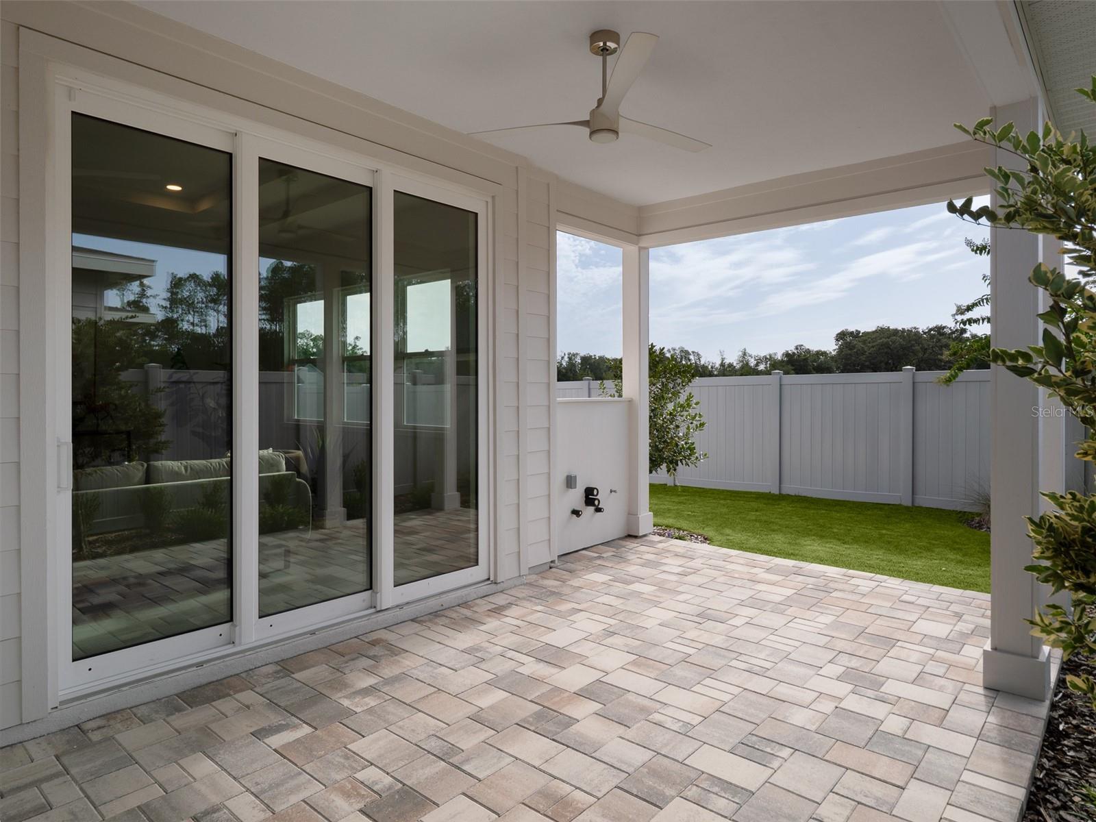 835 Sw 145th Dr Property Photo 25