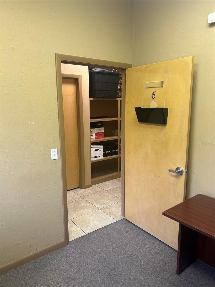 4031 Nw 97th Blvd #6 Property Photo 8