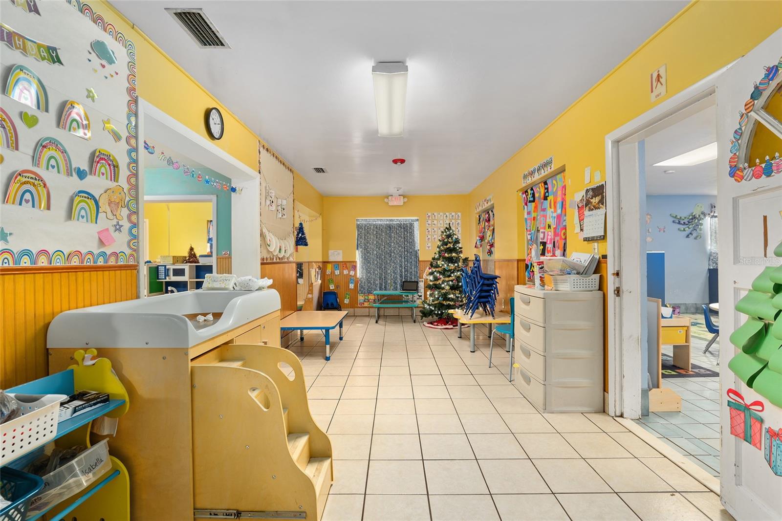 10228 N Division St Property Photo 34