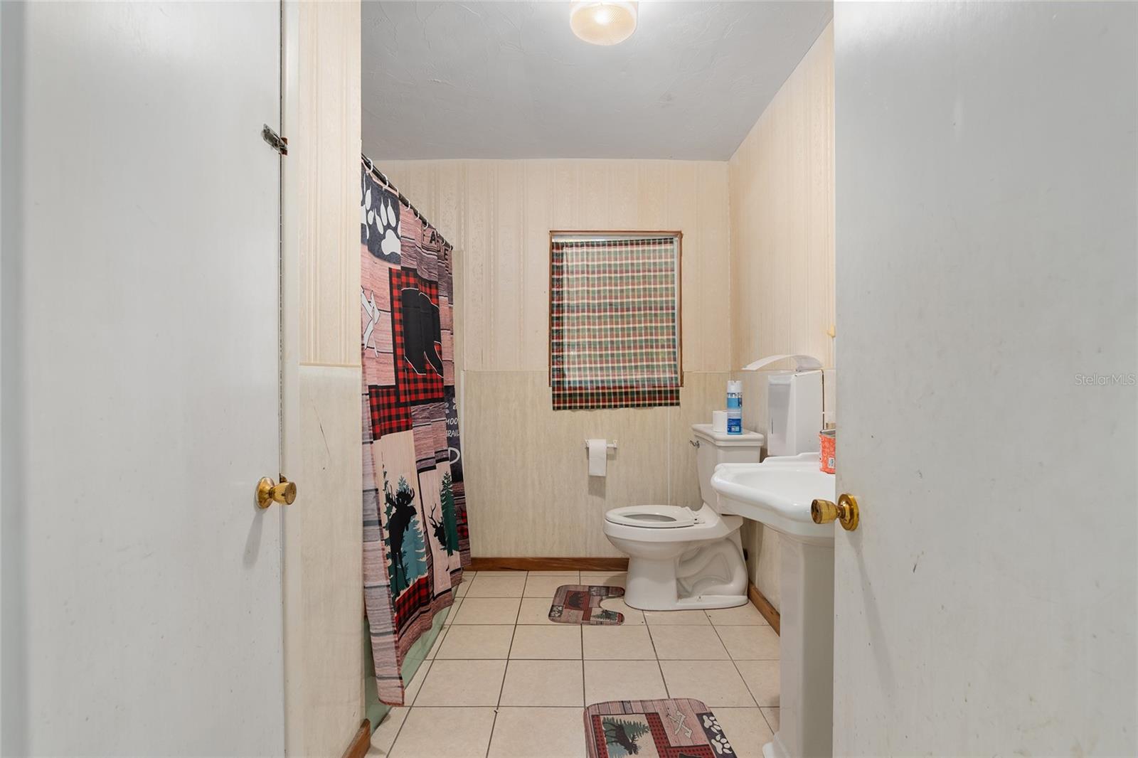10228 N Division St Property Photo 52
