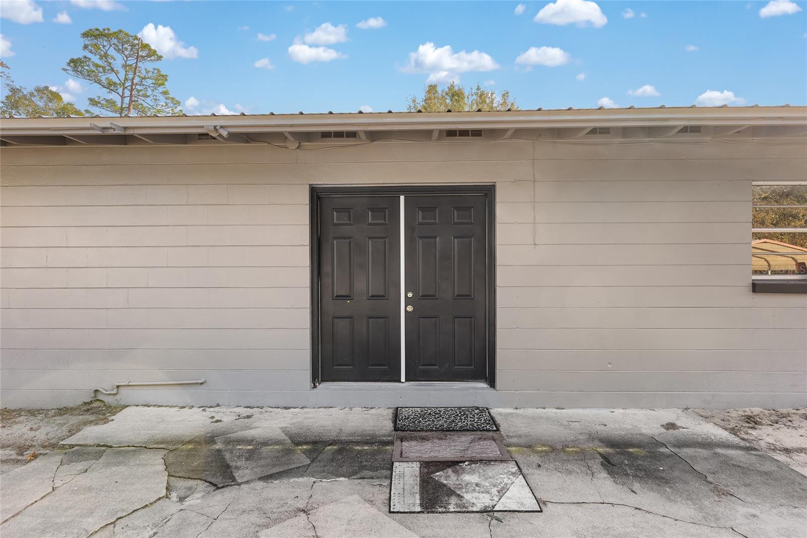 10228 N Division St Property Photo 57