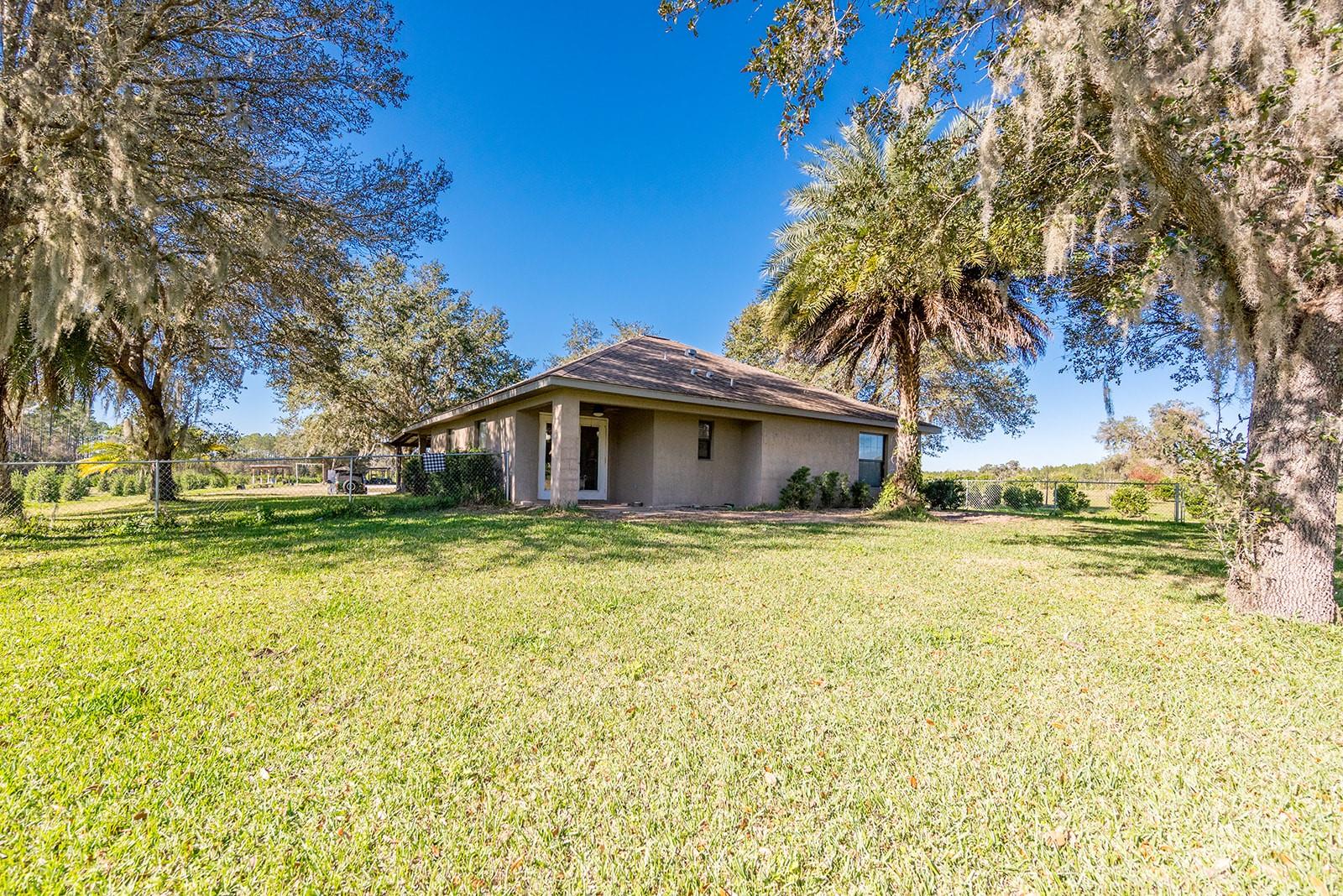 16385 Nw 112th Ct Property Photo 47