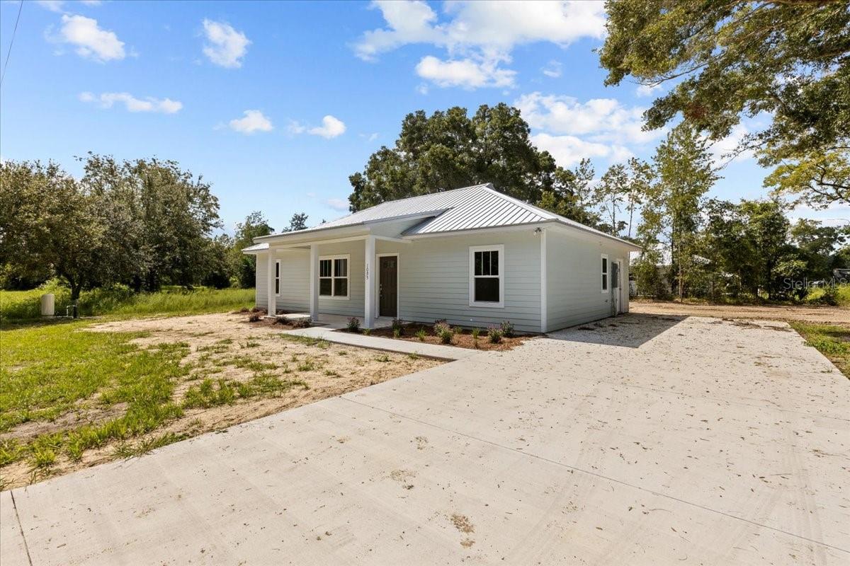 1195 Ricks St Property Photo