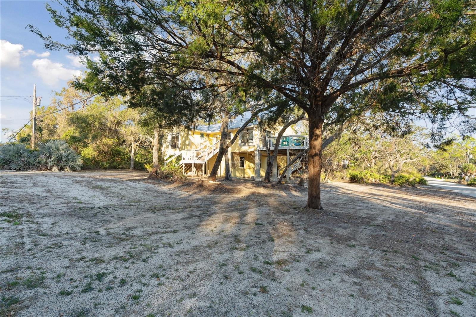 12631 Hodgson Ave Property Photo 5