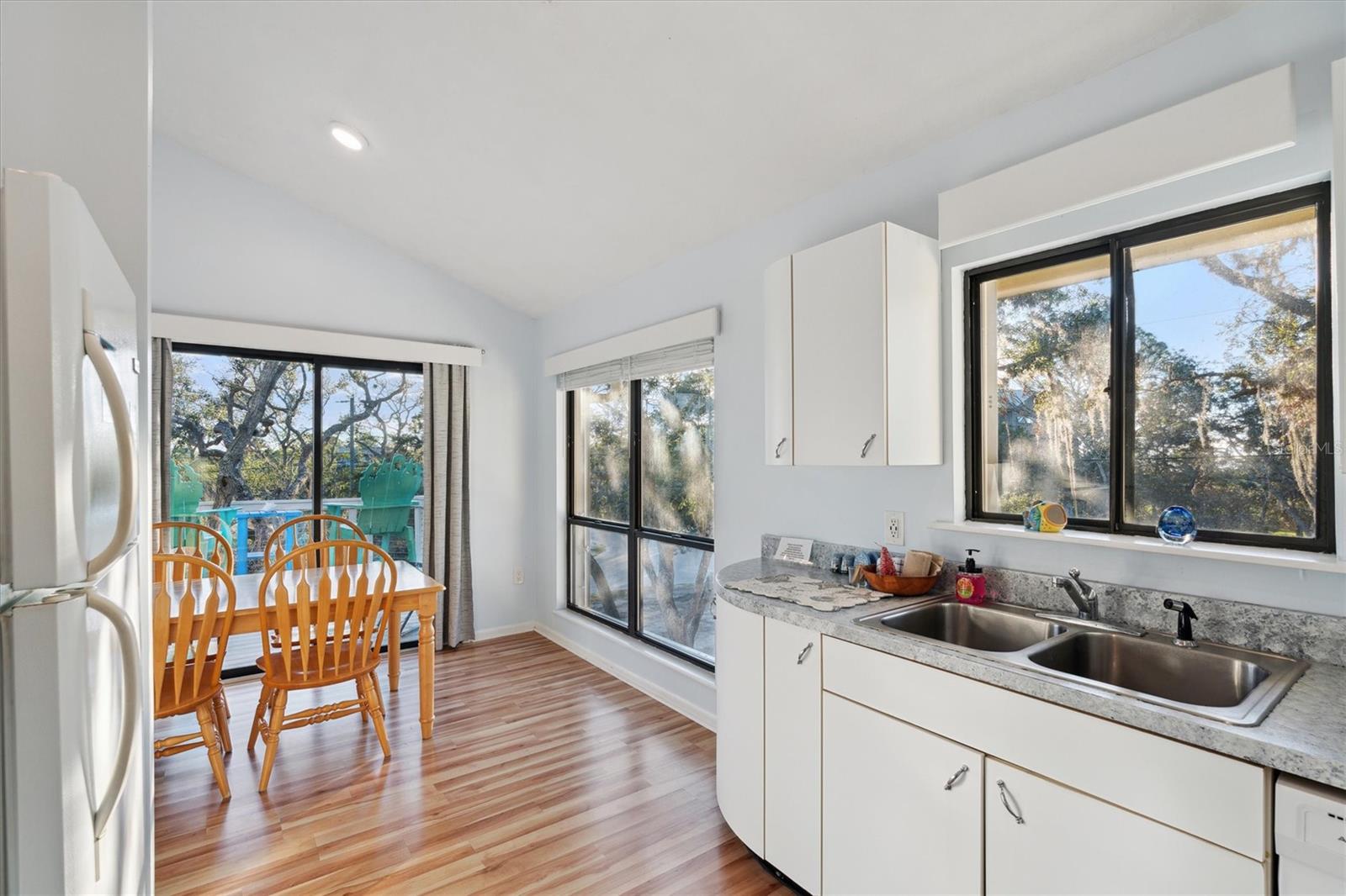 12631 Hodgson Ave Property Photo 18