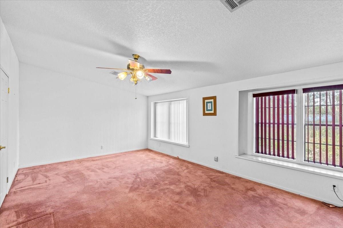 8904 240th St Property Photo 24