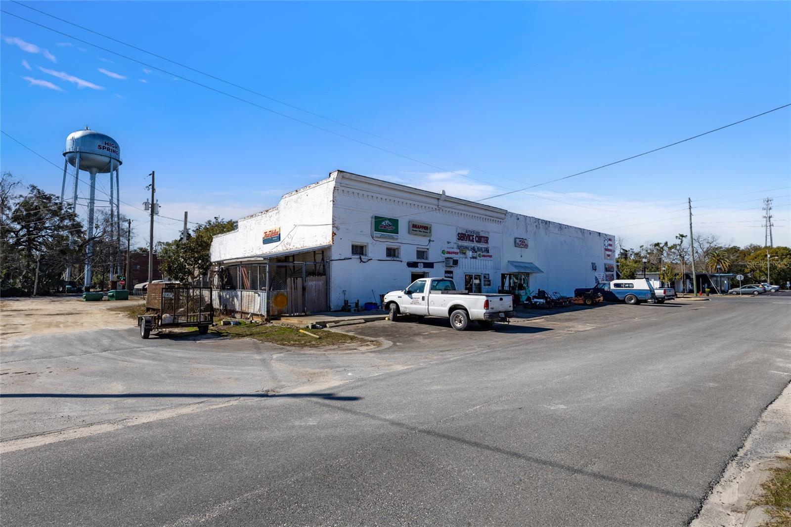 18493 High Springs Main Street Property Photo 25