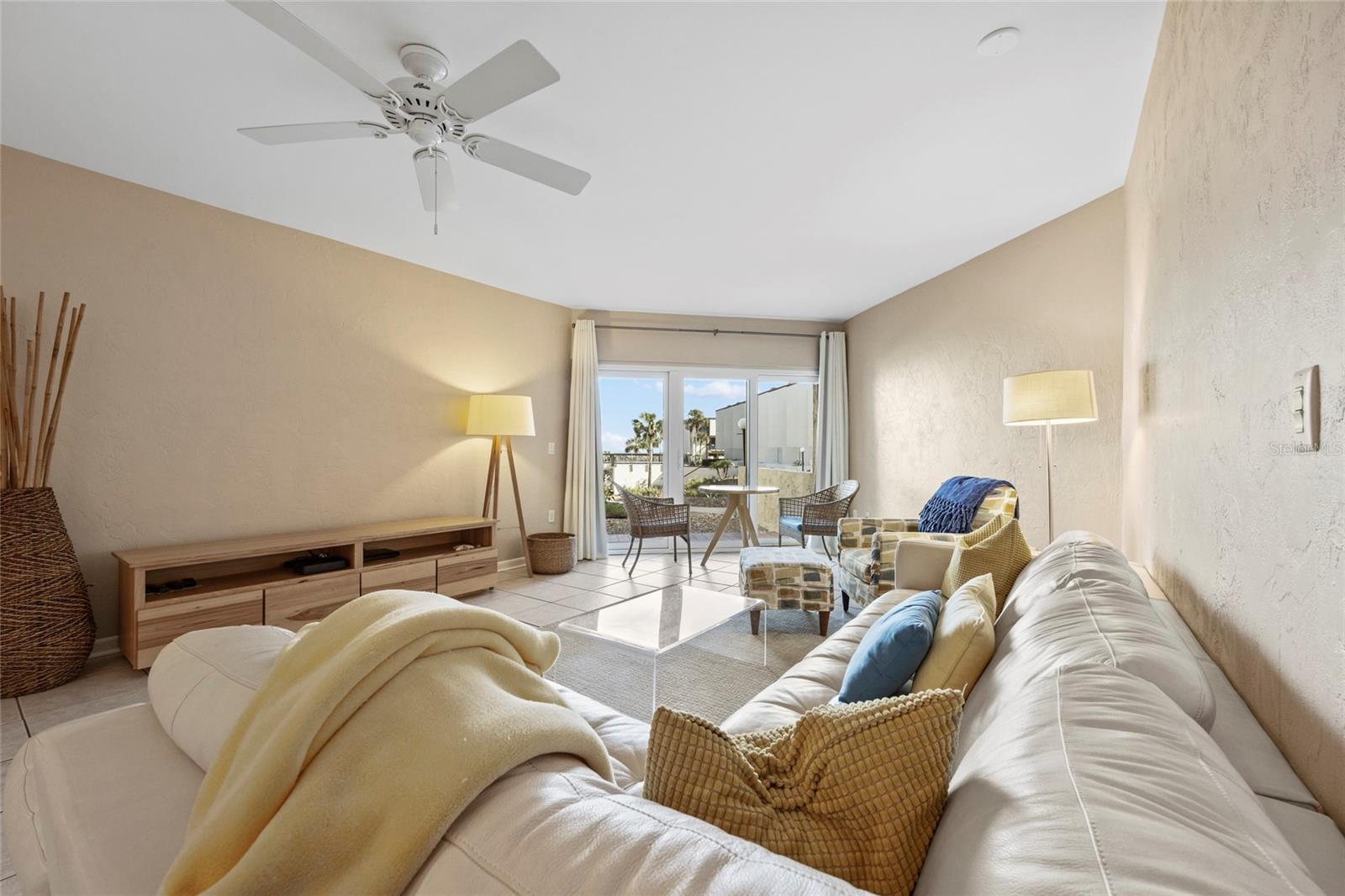 5650 S A1a #d111 Property Photo 5