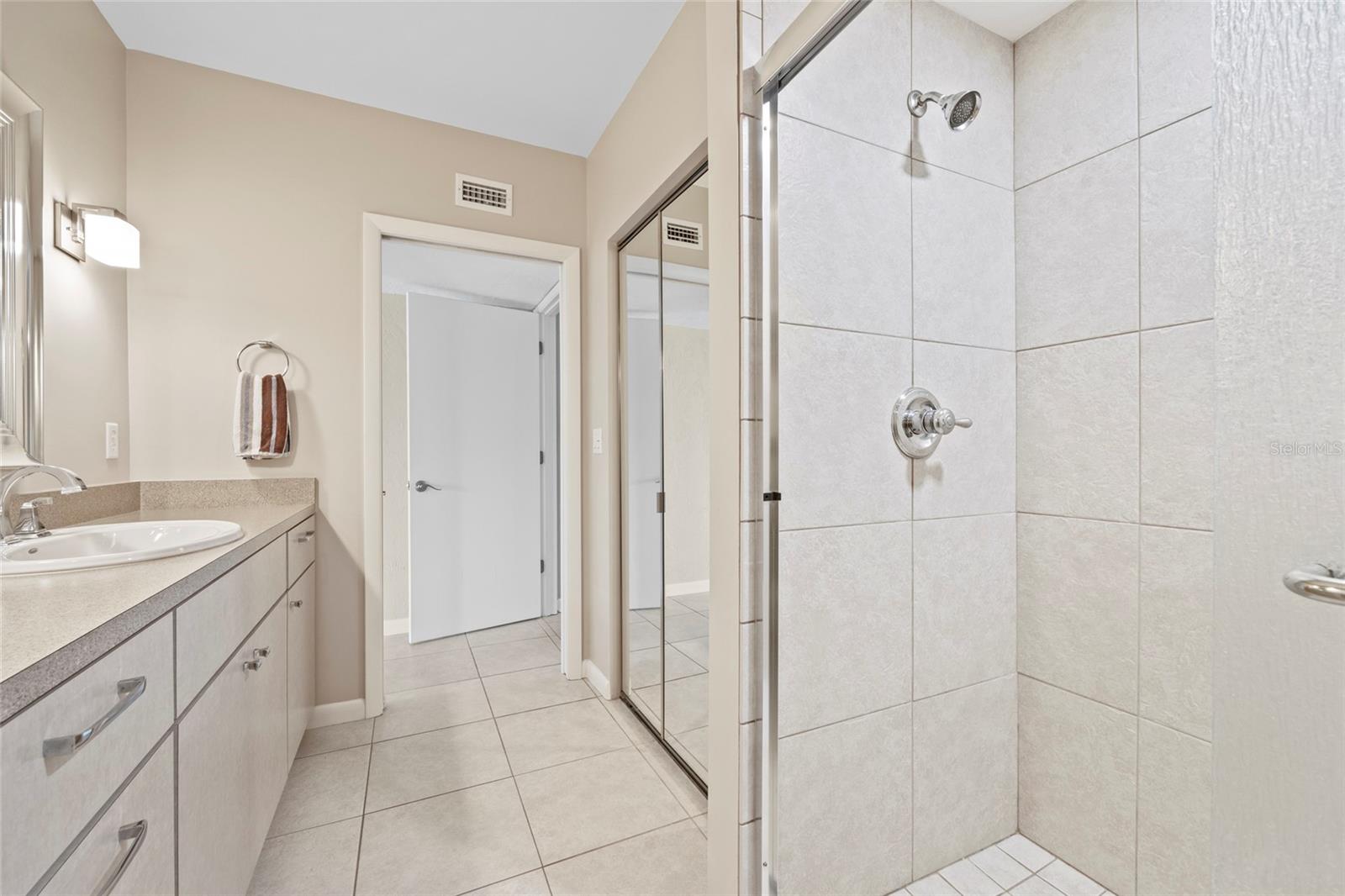 5650 S A1a #d111 Property Photo 21