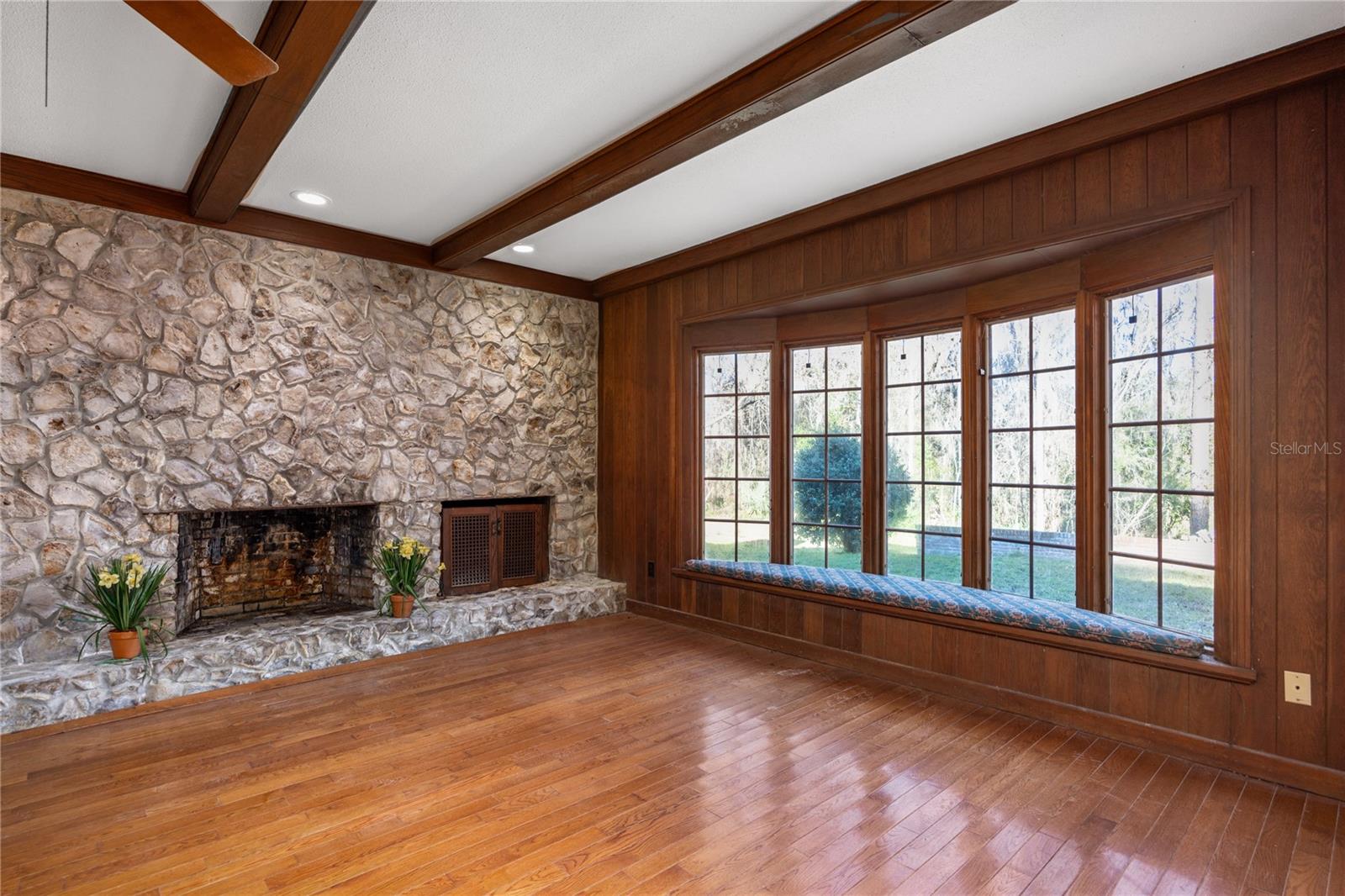 1701 Nw 30th Ter Property Photo 11