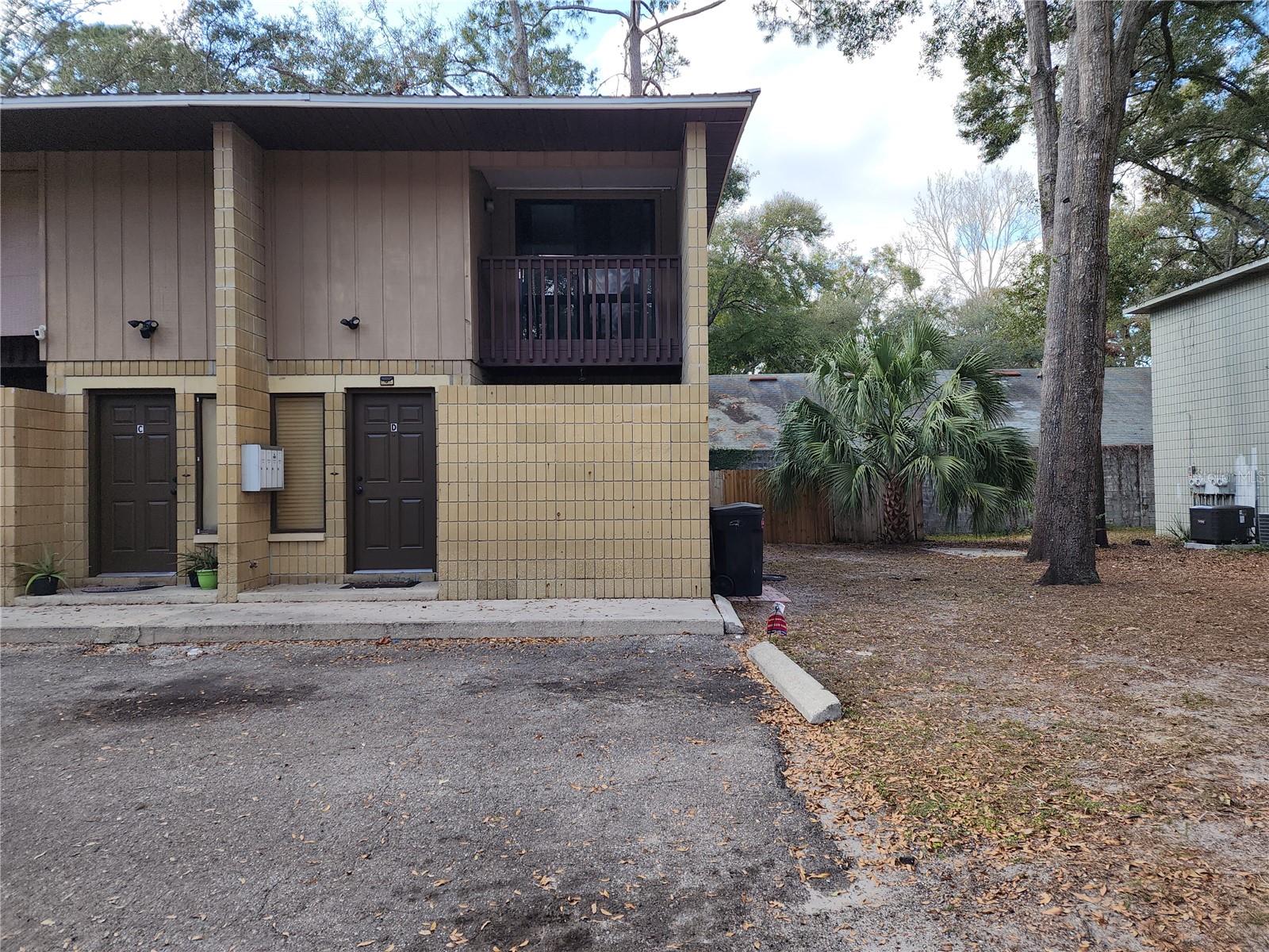 702 Sw 70 Ter #d Property Photo