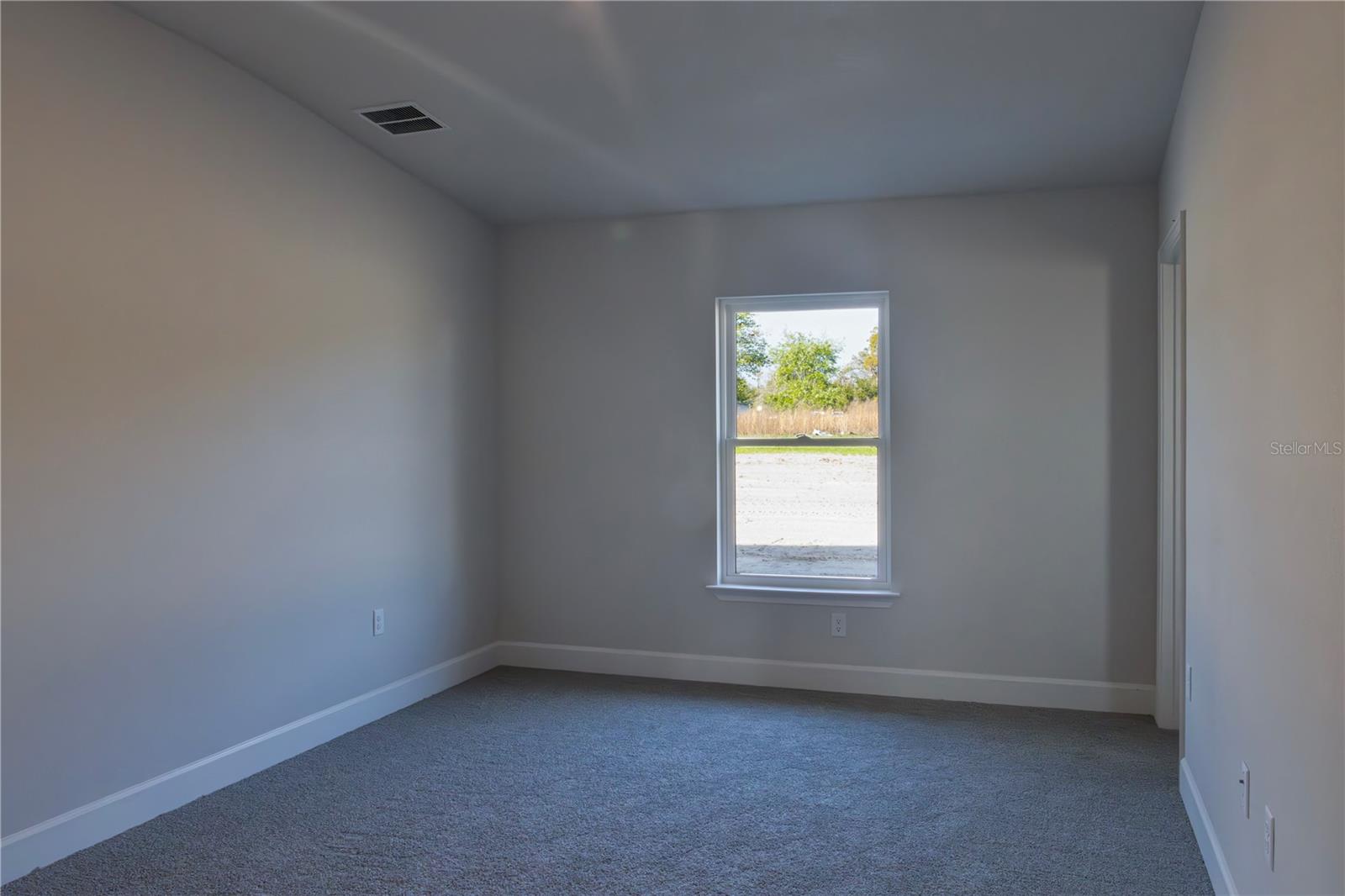 3298 E Iris Ln Property Photo 23