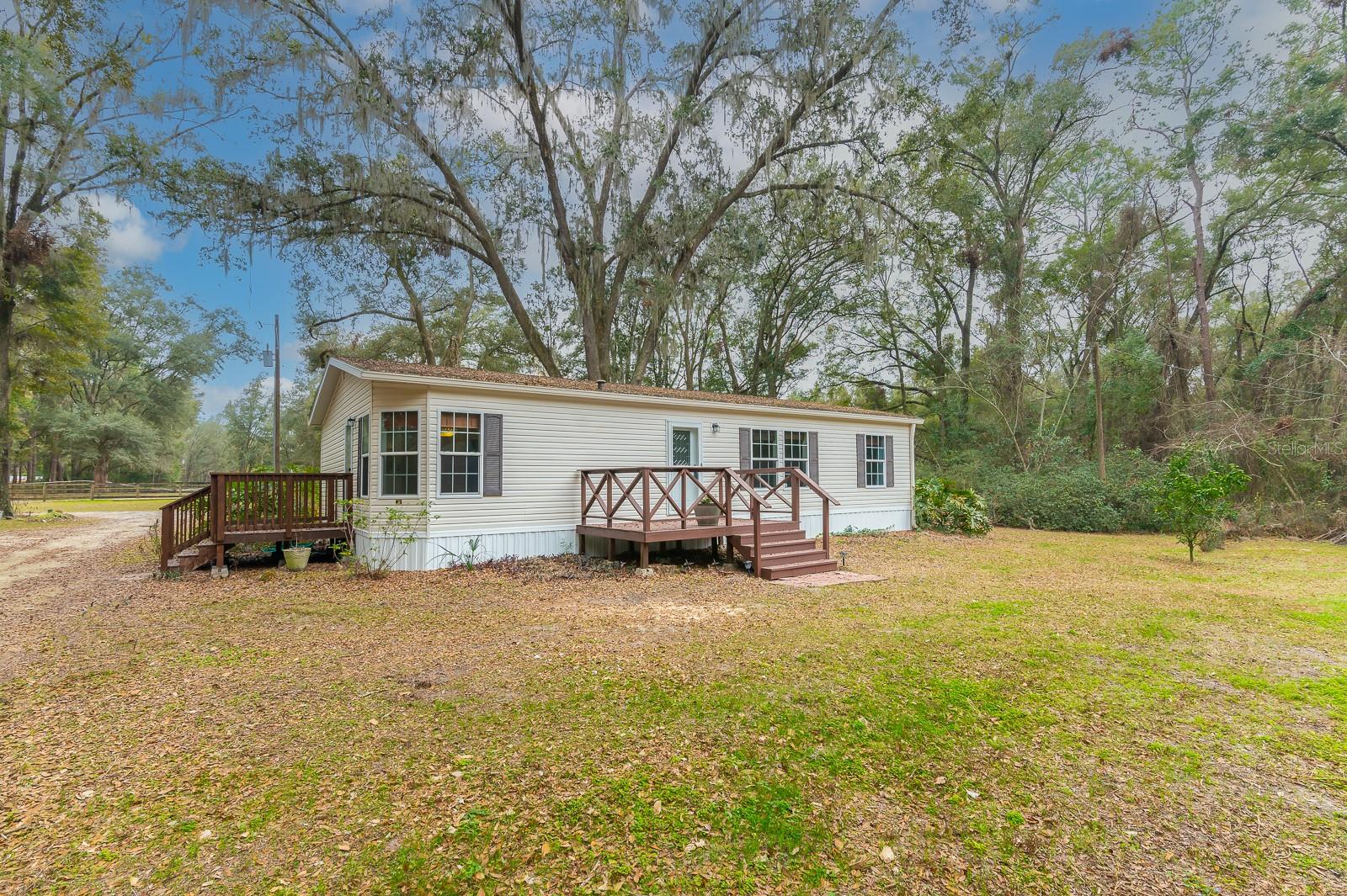 18206 Sw 75th Ave Property Photo
