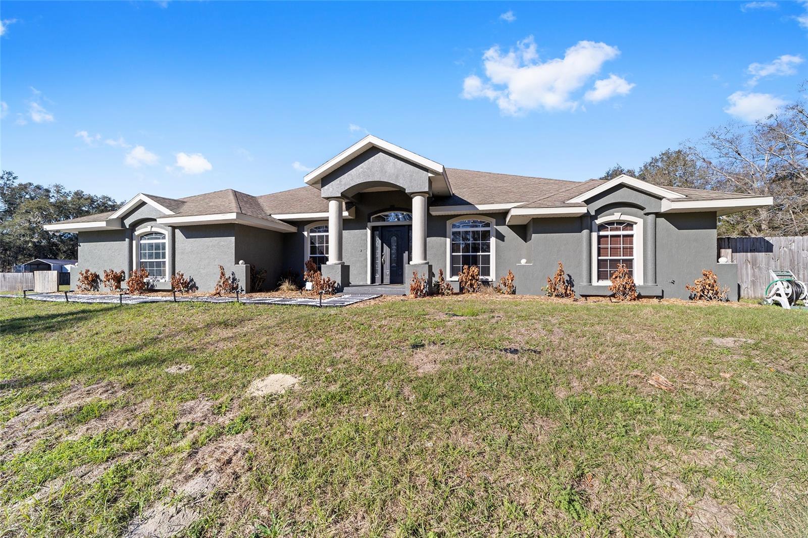32622 Real Estate Listings Main Image