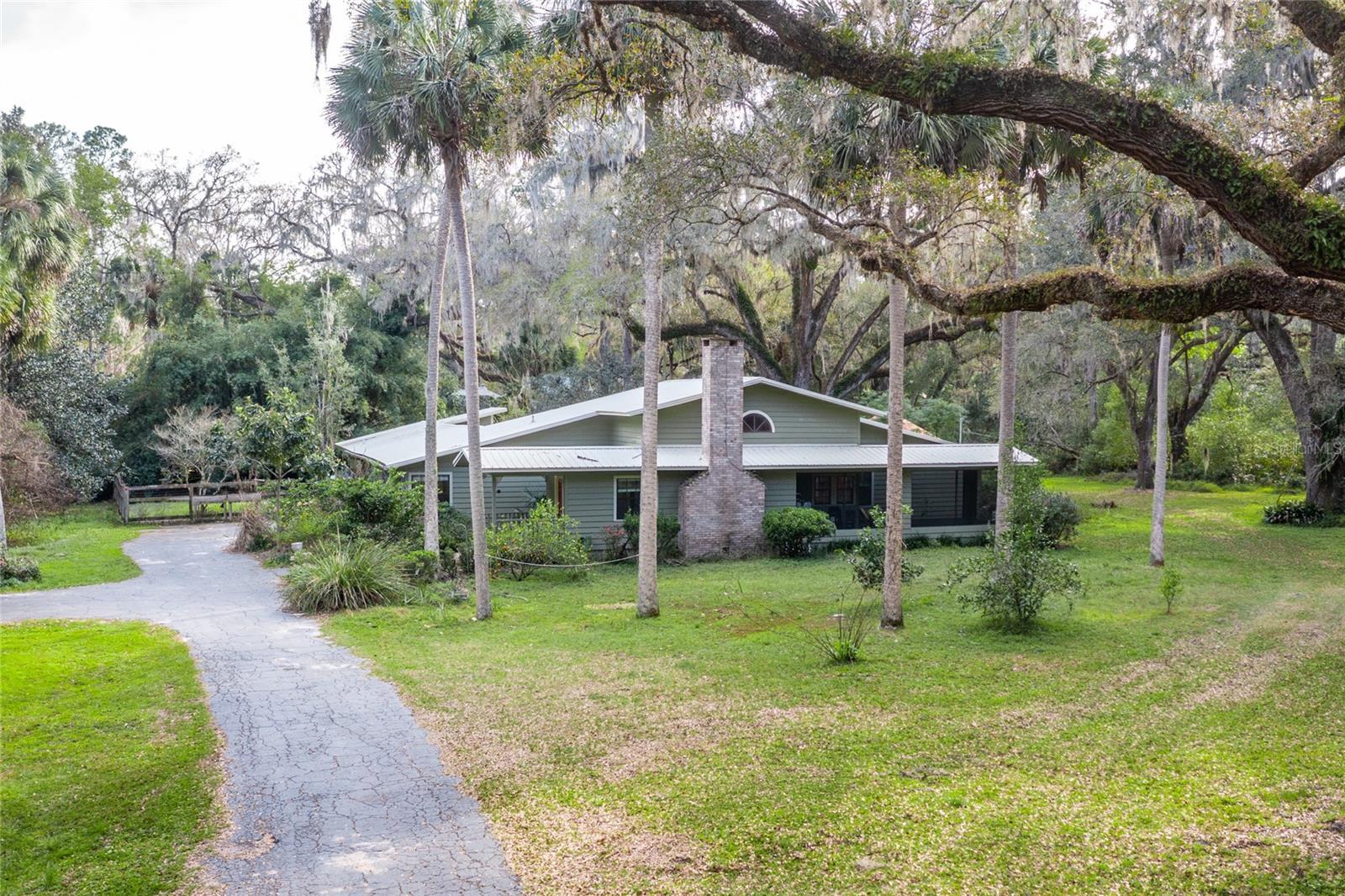 249 Se Tuscawilla Rd Property Photo
