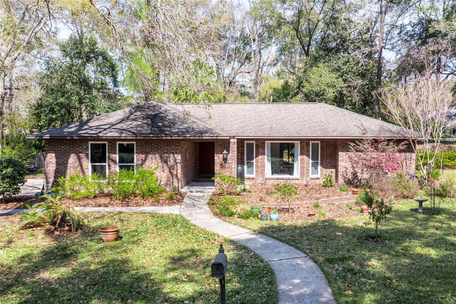2408 Nw 13th Pl Property Photo 1