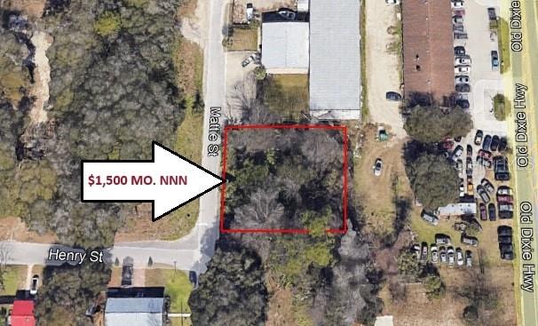 1340 Mattie St Property Photo